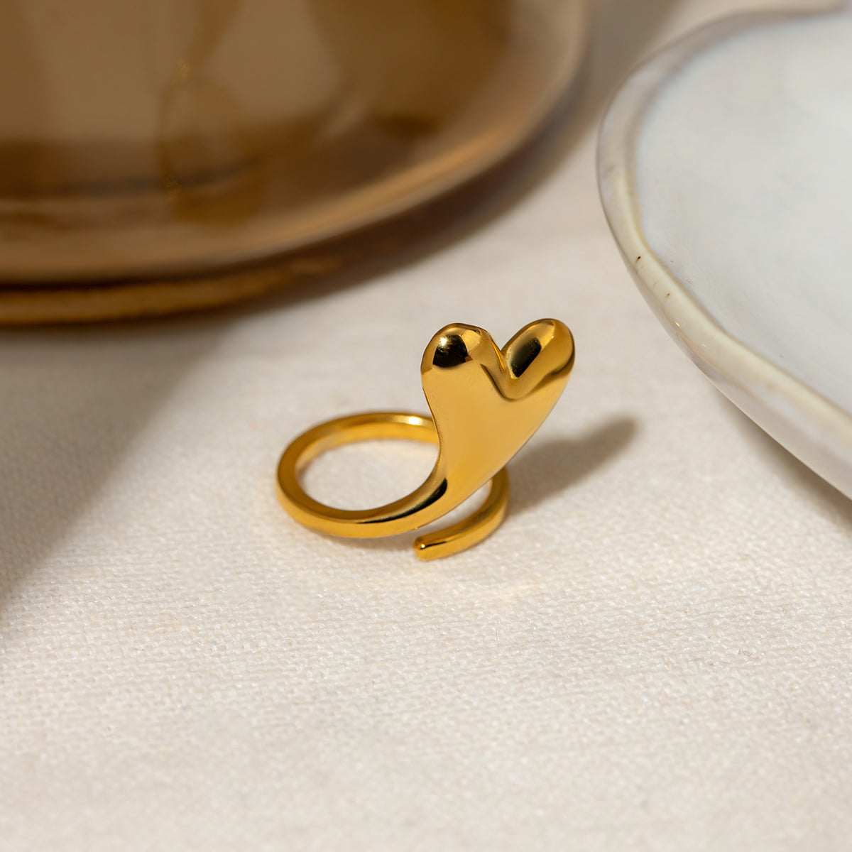 Floating Heart Ring