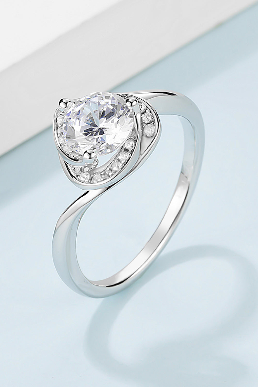 Halo Heart Ring